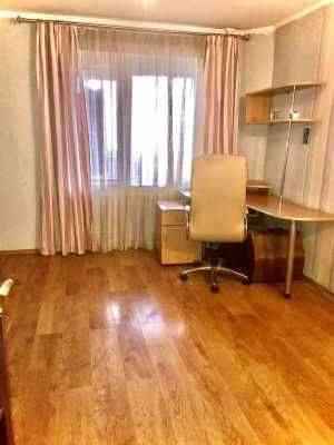 Парковая 3 комнатная квартира Одеса