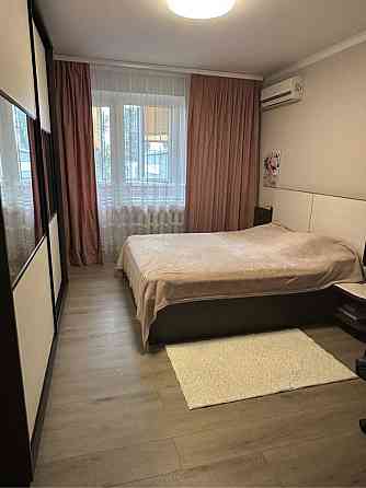 Продаж 3-к квартири 70м2 з ремонтом вул. Виговського Виноградар Киев