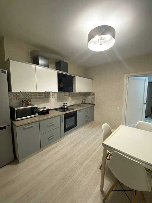 Эксклюзив!ЖК Аврамовский!Видовая 1комн.квартира50м2,м.Холодная гора,CB Харьков - изображение 1