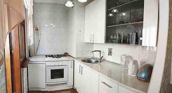 Продам 2-к квартиру на Ак.Глушко, " Голубой дом" Одеса