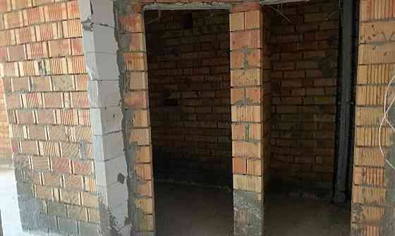 Продам 1-но комнатную квартиру в кирпичном доме на Сахарова. 640у.е/кв Одеса