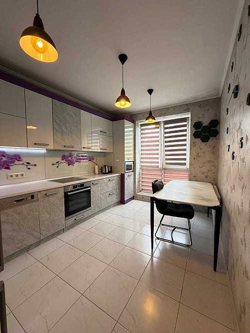 Вигідна пропозиція!Простора 3-кімнатна квартира з меблями та технікою Ивано-Франковск - изображение 2