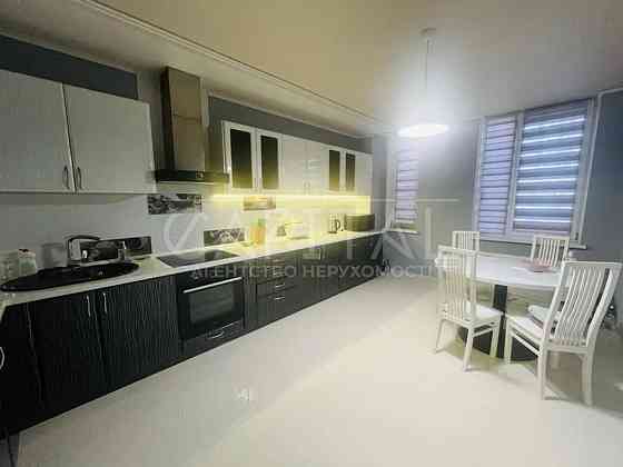 ПРОДАМ КВАРТИРУ ЖК КОМФОРТ ТАУН | 3кім | 87м2 | вул. Регенераторна 4 Киев