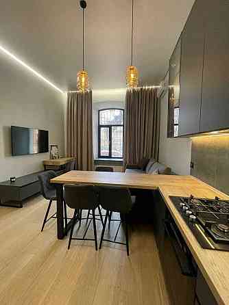 ПРОДАМ 1-кімнатну квартиру з якісним сучасним ремонтом та АГВ в ЦЕНТРІ Одеса