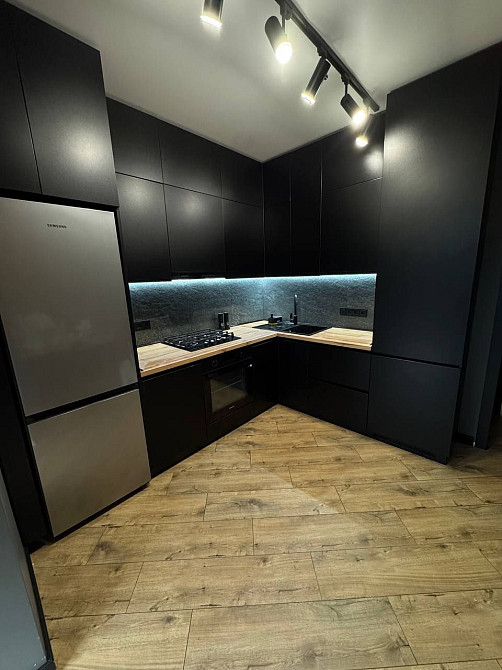 Однокімнатна видова 40кв м в Ірпені 69000 у.о Ірпінь - зображення 1