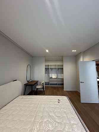 Дизайнерська 2к кварира в оренду Ужгород