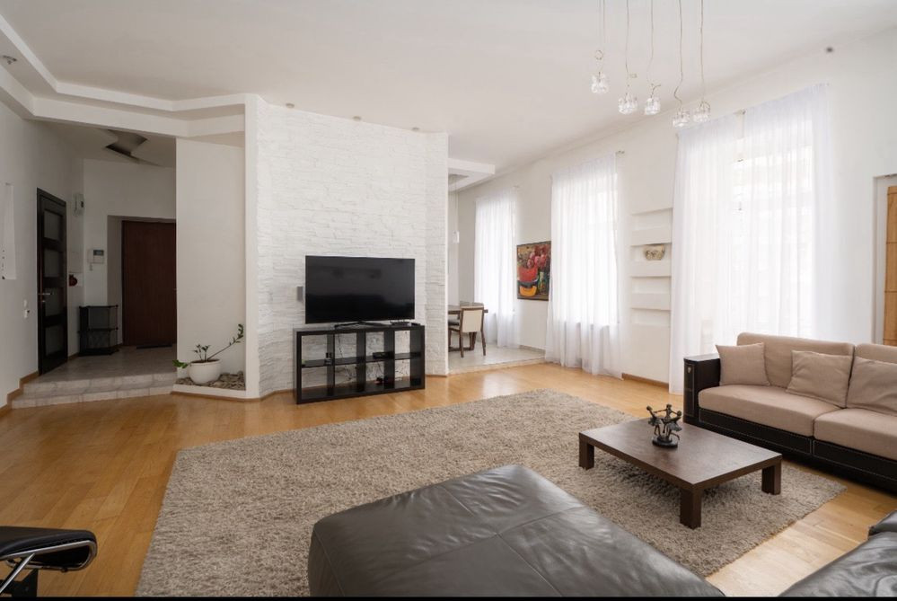 Оренда  4 кімнатноі  квартри в  самому центрі міста Київ - зображення 2