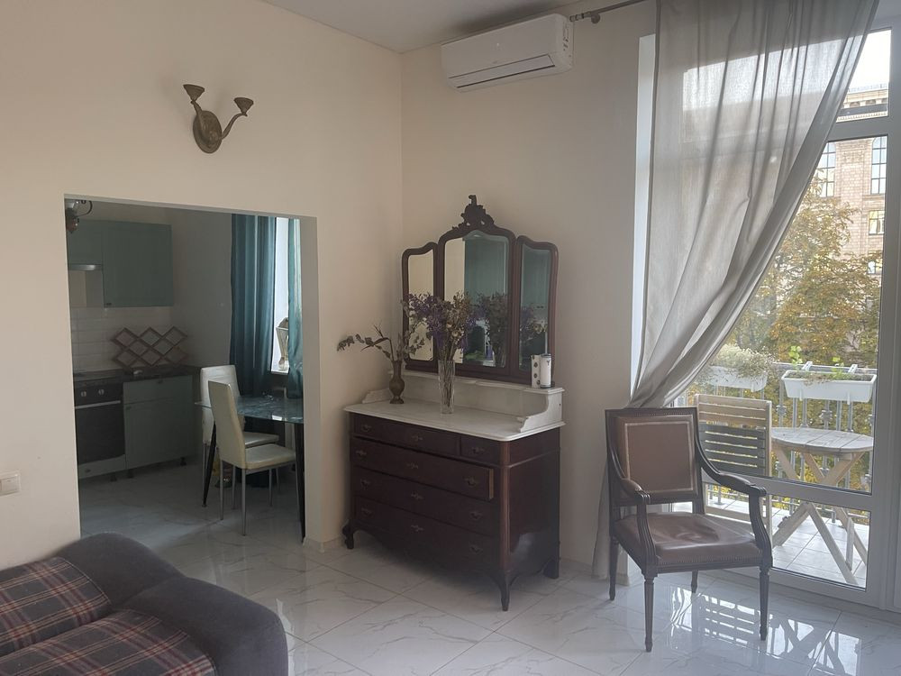 Хрещатик 13 квартира Київ - зображення 2