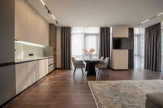 Оренда 3 кімнатної квартири з ремонтом у ЖК Новопечерські Липки Без % Киев