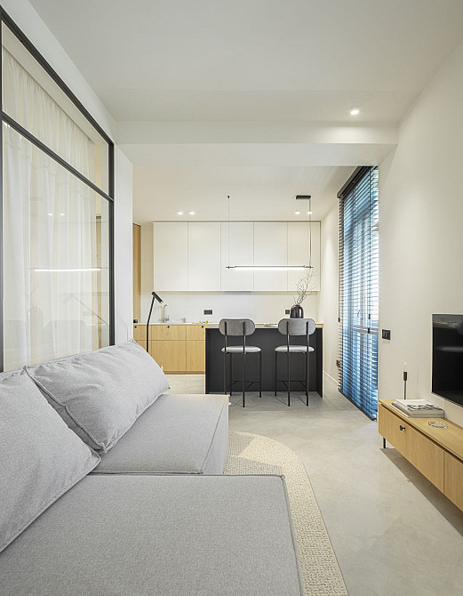 Оренда сучасної та затишної 1 кімнатної квартири в центрі міста Ужгород - зображення 3