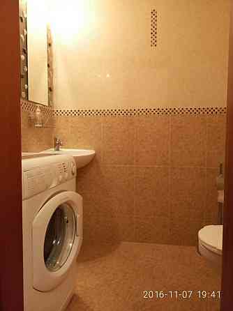 Пропоную в оренду двокімнатну квартирк О. Пчілки 3а Киев