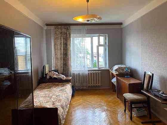 Двокімнатна, вулиця. Перемишльська 10, Виноградар Киев