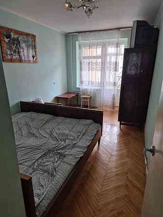 Продається 3 кімн.квартира  в цеглі на Сихові , вул.Хоткевича Львов