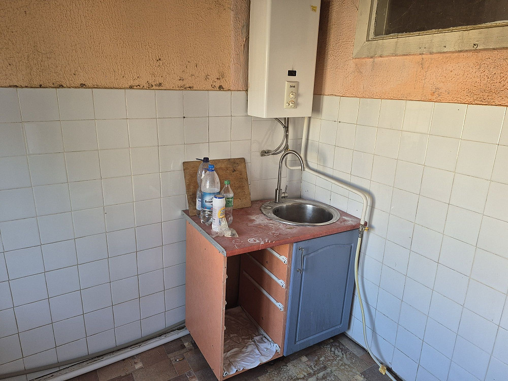 Продаж двох кімнатной квартири на набережній. Мукачево - зображення 2