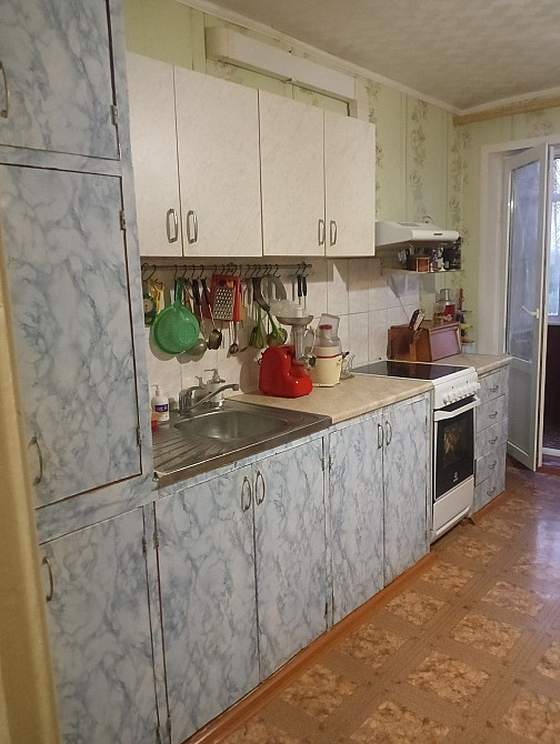 Продаётся 1 ком квартира Осипенковский микрорайон Запоріжжя - зображення 5