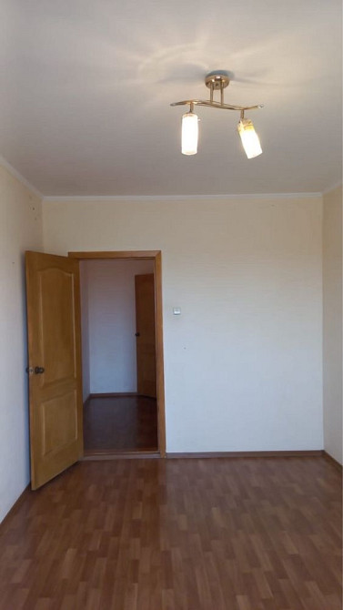 Продажа, Двухкомнатная квартира 1/9 Пески. Запорожье - изображение 1