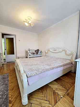 Продаж 2х ЧЕШКИ, КОМАРОВА-П.-КІЛЬЦЕВА, ДВА балкони, не кутова! Меблі! Черновцы