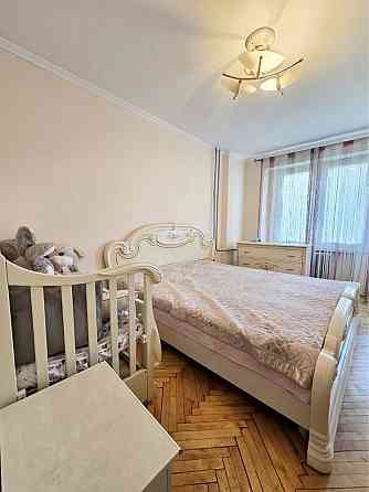 Продаж 2х ЧЕШКИ, КОМАРОВА-П.-КІЛЬЦЕВА, ДВА балкони, не кутова! Меблі! Черновцы