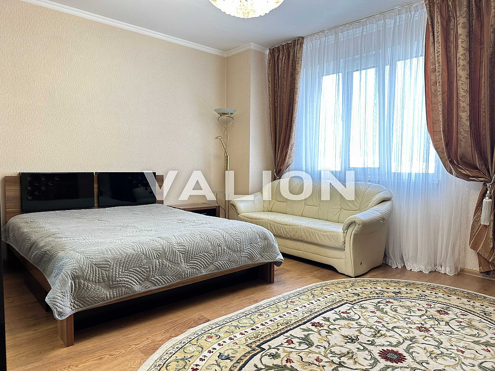 Без % Продаж 2х кімн кв 73 м2, вул. Ген. Воробйова 13е, Чоколівка Киев - изображение 1