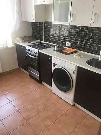 Продається 3-х кімнатна квартира без посередників (виставка) Лісові Гринівці