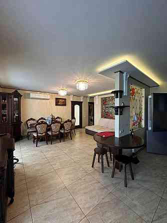 Оренда великої 3км квартири з дорогим ремонтом у Центрі. 110м2 Ивано-Франковск