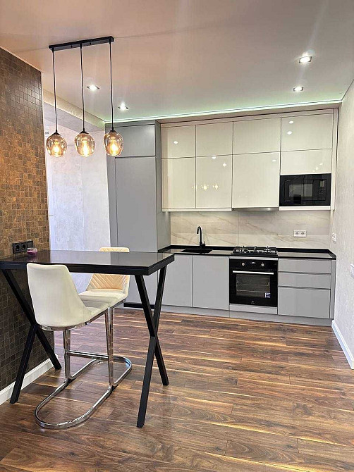 Оренда сучасної, облаштованої однокімнатної квартири 40 м.кв. ЖК Софія Софиевская Борщаговка - изображение 3