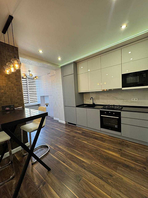 Оренда сучасної, облаштованої однокімнатної квартири 40 м.кв. ЖК Софія Софиевская Борщаговка - изображение 6