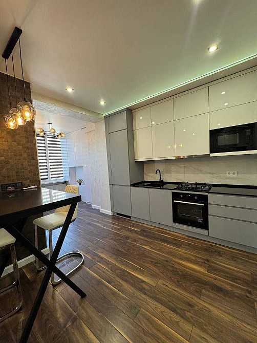 Оренда сучасної, облаштованої однокімнатної квартири 40 м.кв. ЖК Софія Софиевская Борщаговка - изображение 5