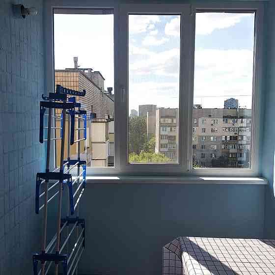 Без%. м. Лук'янівка 700 метрів. ОРЕНДА 1-ї кв. Вул. Дектярівська 12/7. Киев