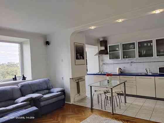 Пр-т Лобановського,130, 2х рівнева,оренда, без комісії Киев