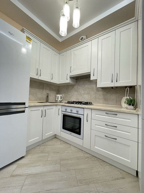 Оренда 1-к ЖК Британський квартал, вул. Луценка 12, метро Теремки Київ - зображення 2