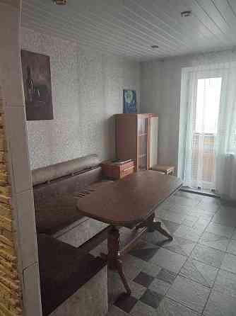 Архипенка 10, двокімнатна 67/30/15 мебльована, на 7/9 пов. Гарний стан Киев