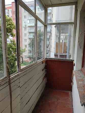 Продам 2-кімнатну квартиру Чернигов