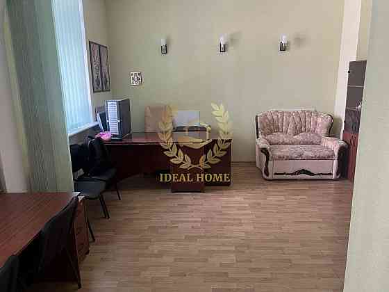 Продам чудову 2-кімнатну квартиру біля метро Тараса Шевченка Поділ. Киев