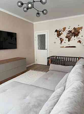 Затишна 2-к квартира ЖК Традиція Позняки Киев