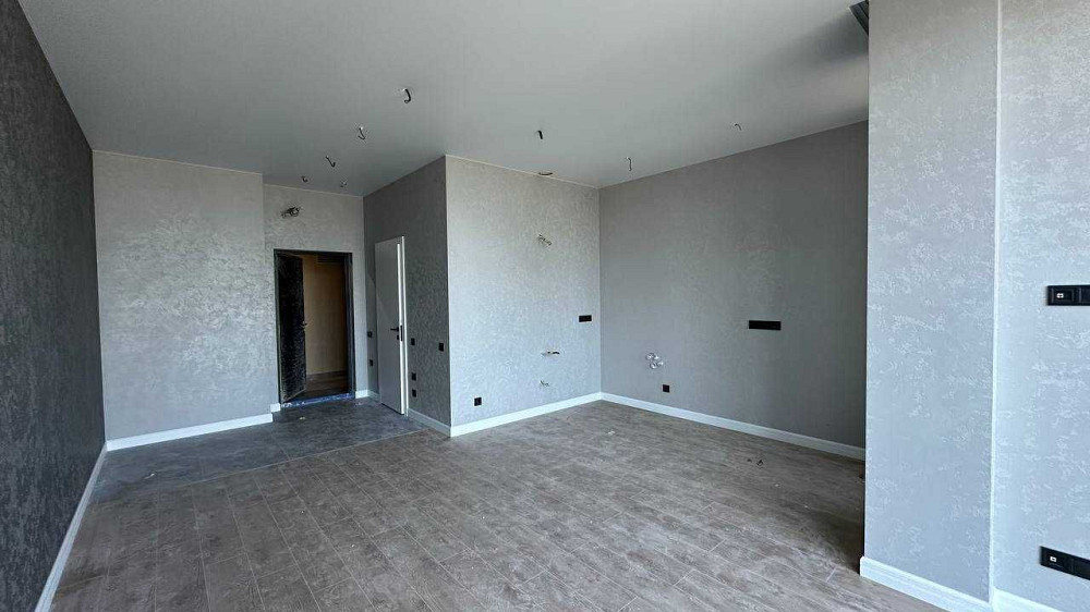 Студия с новым ремонтом без мебели на Софиевской АП Одеса - зображення 2