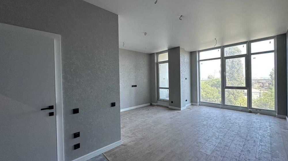 Студия с новым ремонтом без мебели на Софиевской АП Одеса - зображення 1