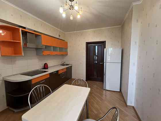 ‼️ Продам велика 2кім квартира 74м ремонт меблі м Лісова Чернігівська Киев