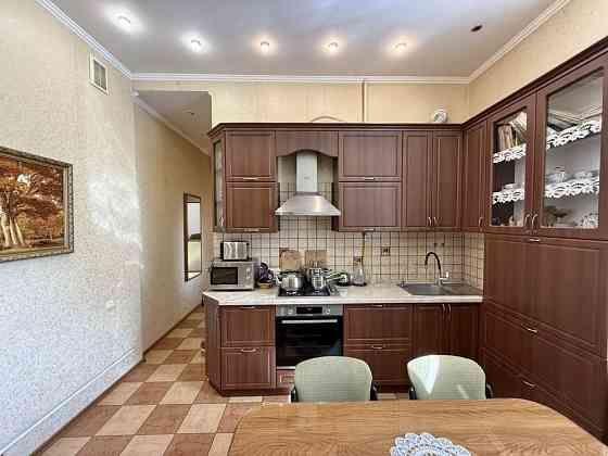 Продаж квартири біля парку Культури Львов