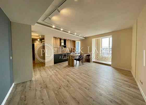 Чудова 3-к квартира в центрі міста. Шовковична, 20. Липки. Кловська. Киев