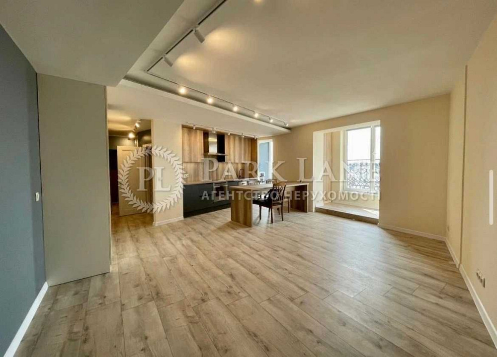 Чудова 3-к квартира в центрі міста. Шовковична, 20. Липки. Кловська. Киев - изображение 1