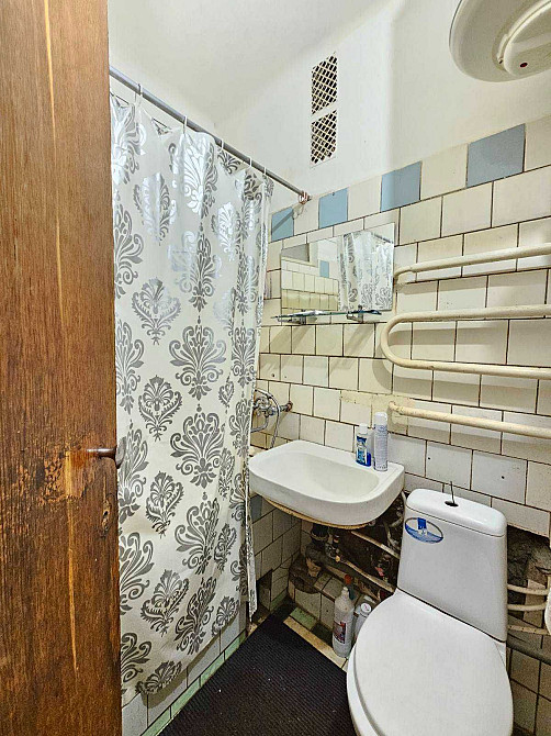 Продаж хорошої 2к квартири! Проспект Науки 74 Киев - изображение 8