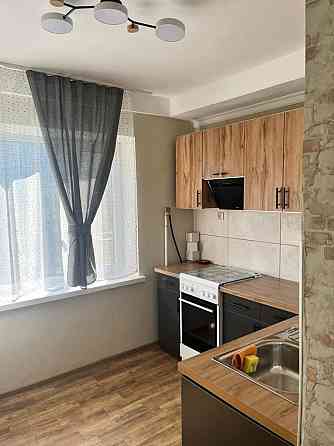 Здам в оренду квартиру Дніпровський район Ринок Юність Киев