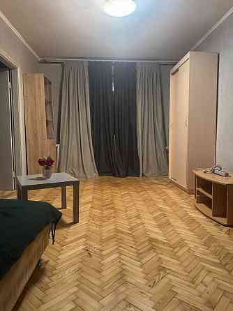 Сдаю 2-х кімнатну біля метро Берестейська та швидкісного трамвая, Нау. Киев