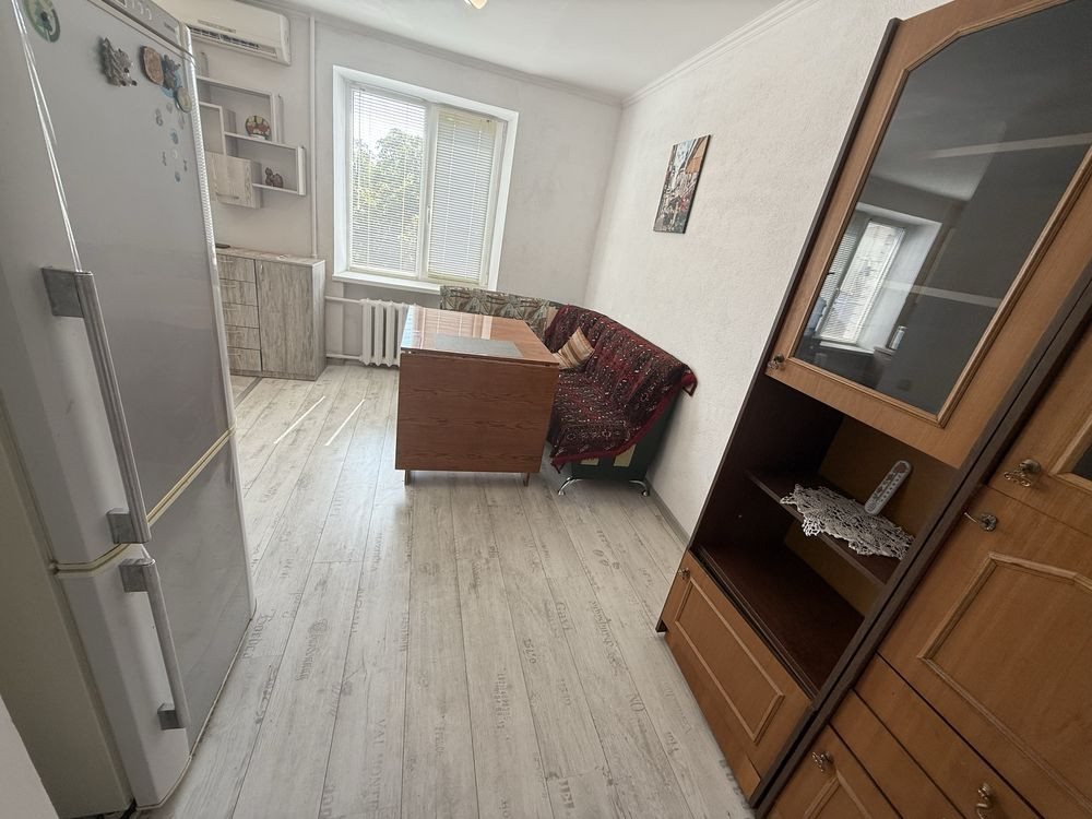 Вже вільна до поселення Студія 2 кім по Соборній Кременчук - зображення 4