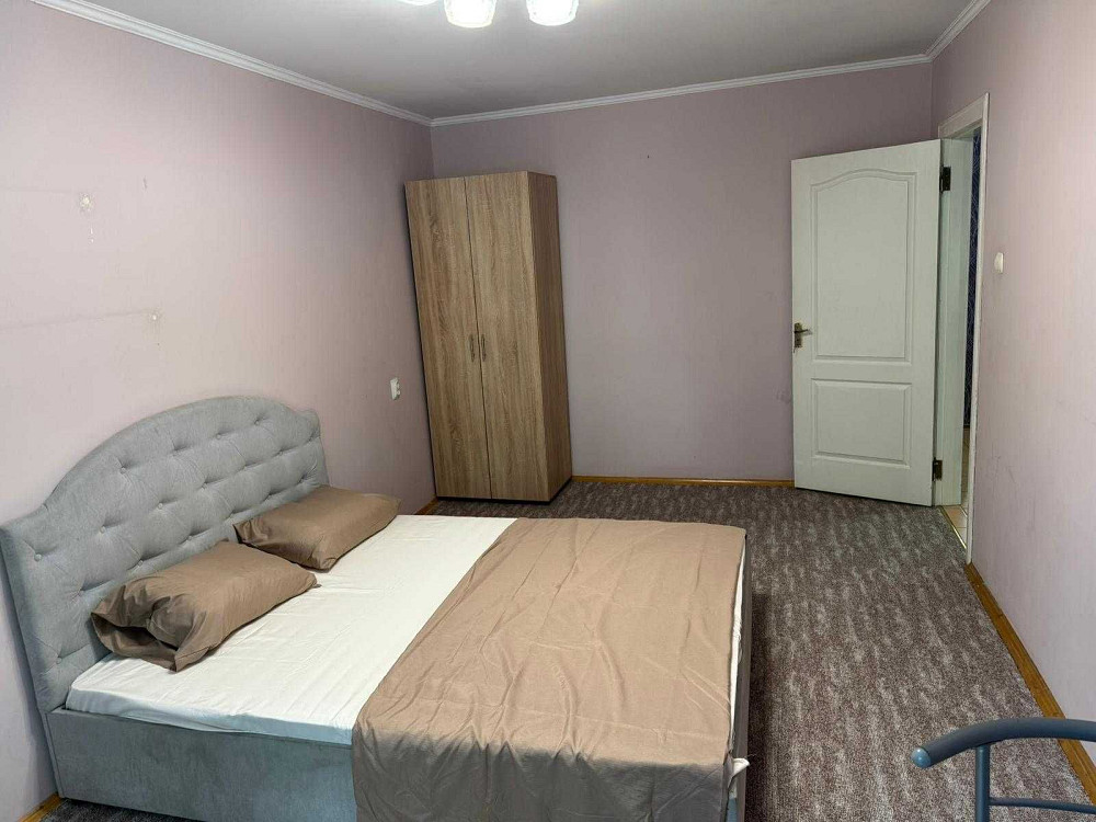 Здається в оренду  трикімнатна двостороння квартира Львов - изображение 1