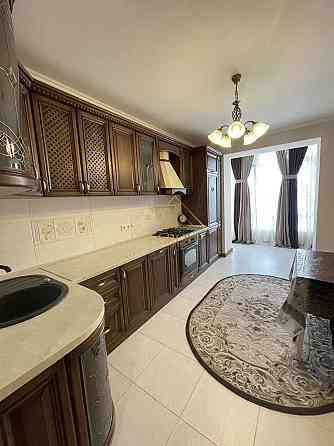 Оренда охайної,просторої 2 кім. квартири на одній з ЦЕНТРАЛЬНИХ вулиць Ивано-Франковск