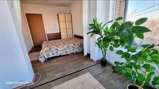 От месяца! Новострой! Две раздельные. 70 кв м. Риелторы не звоните. Днепр