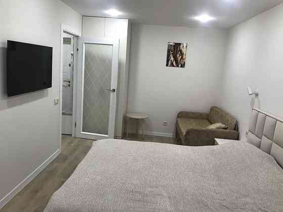 Від власника євро-квартира біля метро Голосіівська і Деміівс. за 18500 Киев