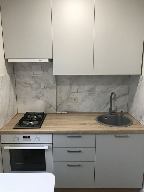 Від власника євро-квартира біля метро Голосіівська і Деміівс. за 18500 Киев - изображение 4